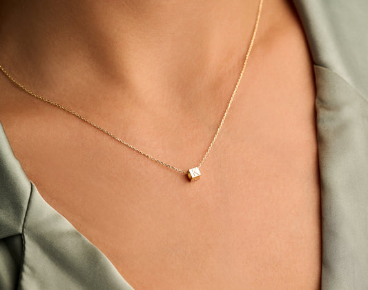 585er Gelbgold Kette mit Würfel und Initialen