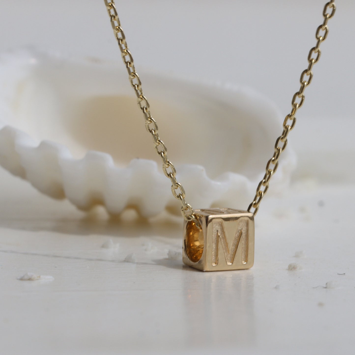 585er Gelbgold Kette mit Würfel und Initialen