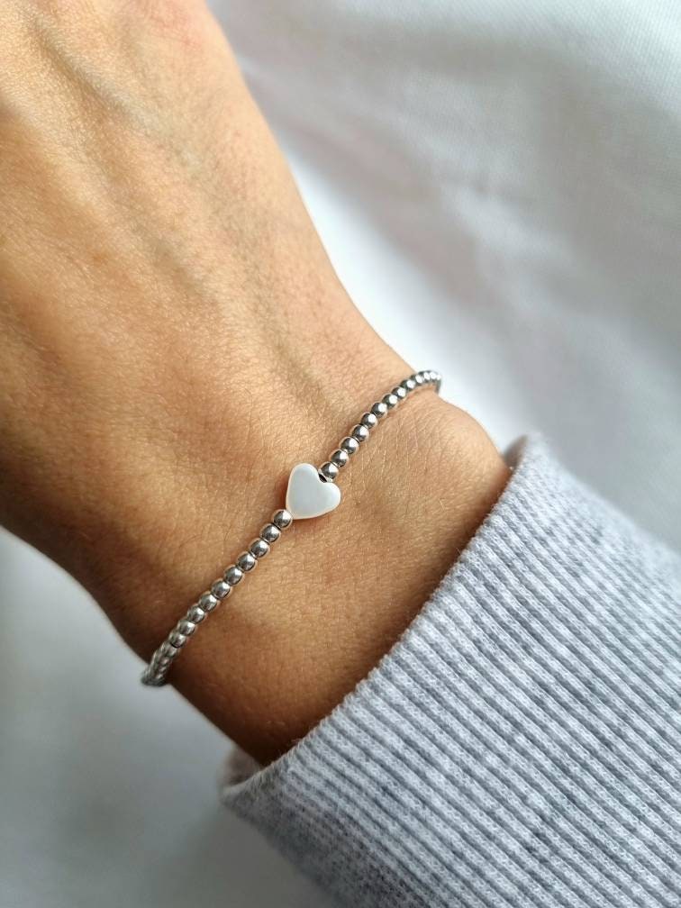 Kugelarmband 925 Silber mit Perlmuttherz | elastisches Perlenarmband