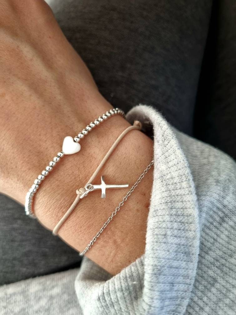 Kugelarmband 925 Silber mit Perlmuttherz | elastisches Perlenarmband